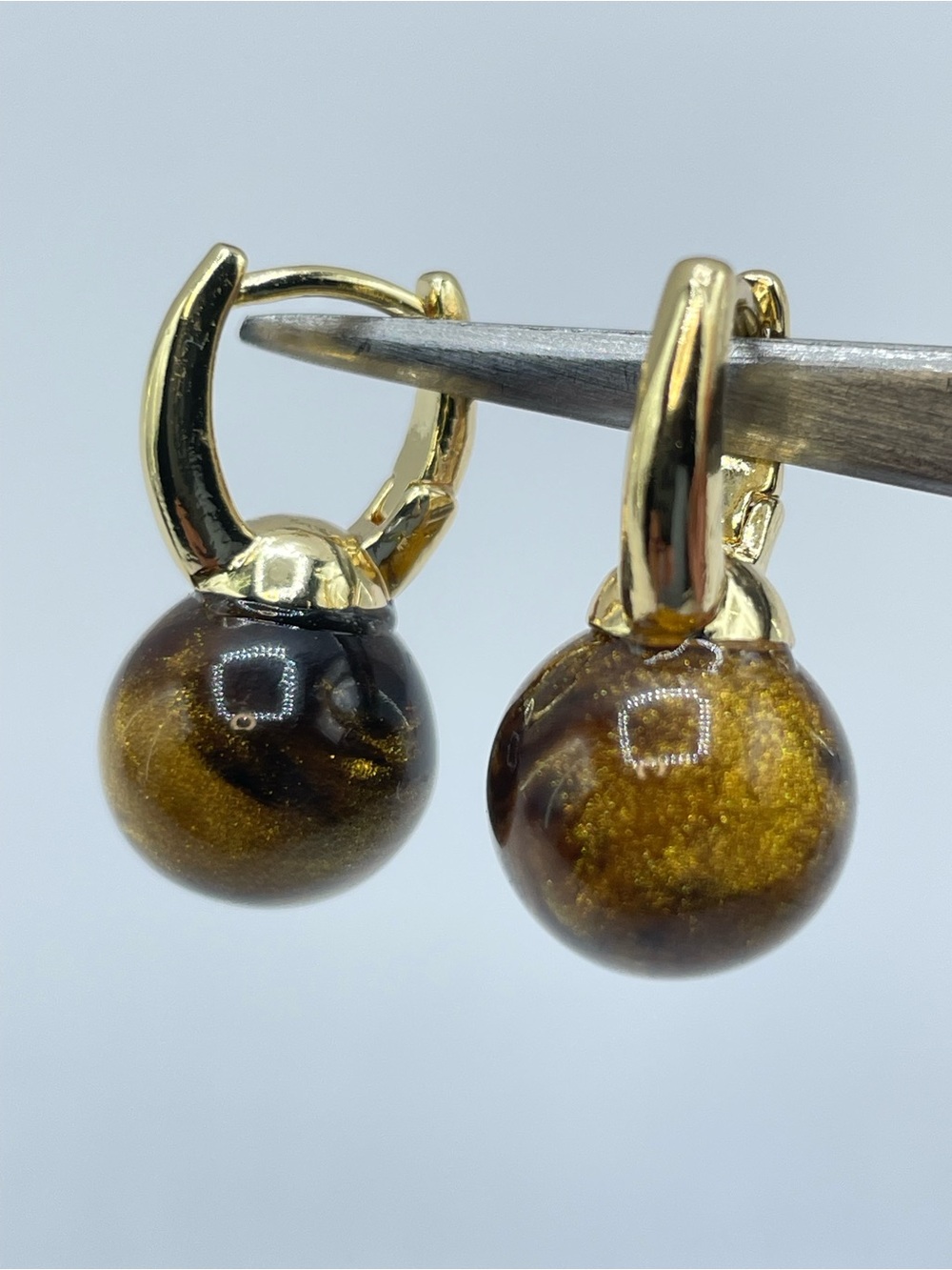Gold Faux Tiger Eye Bead Hoop Earrings Retro Boho Lightweight Classic